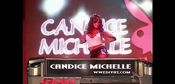  Torrie Wilson vs Candice Michelle. Paddle on a Pole match.